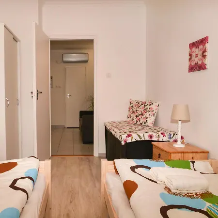 Cseresznyes Appartement