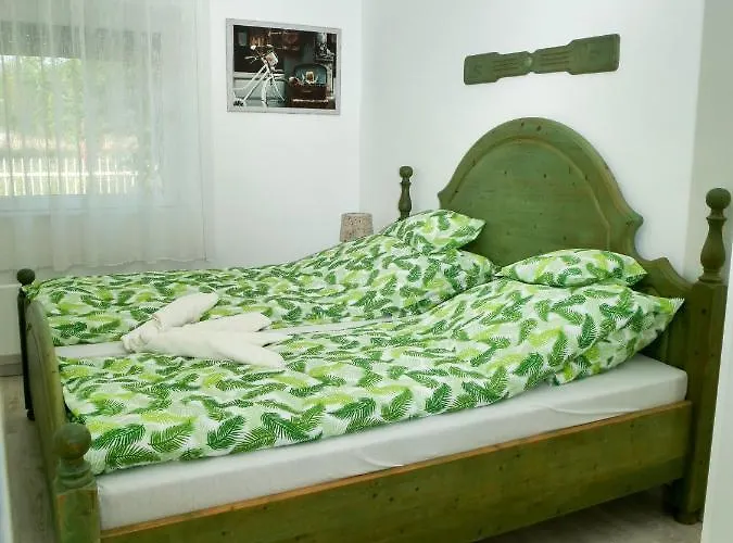 Cseresznyes Apartament Berekfürdő